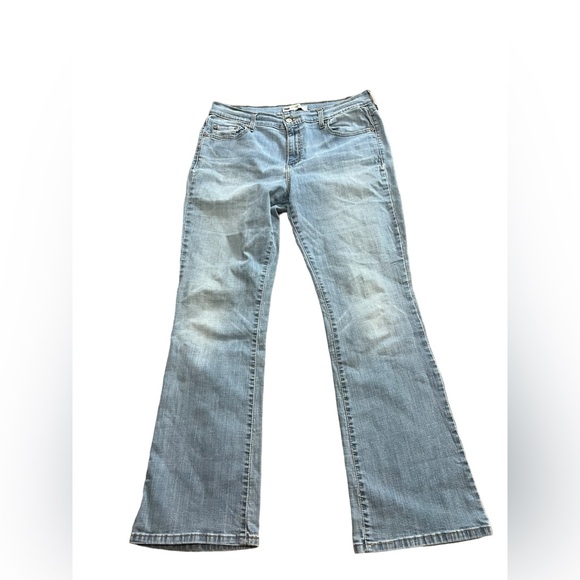 Women’s size 14 Levi’s 515 bootcut jeans - Picture 1 of 3